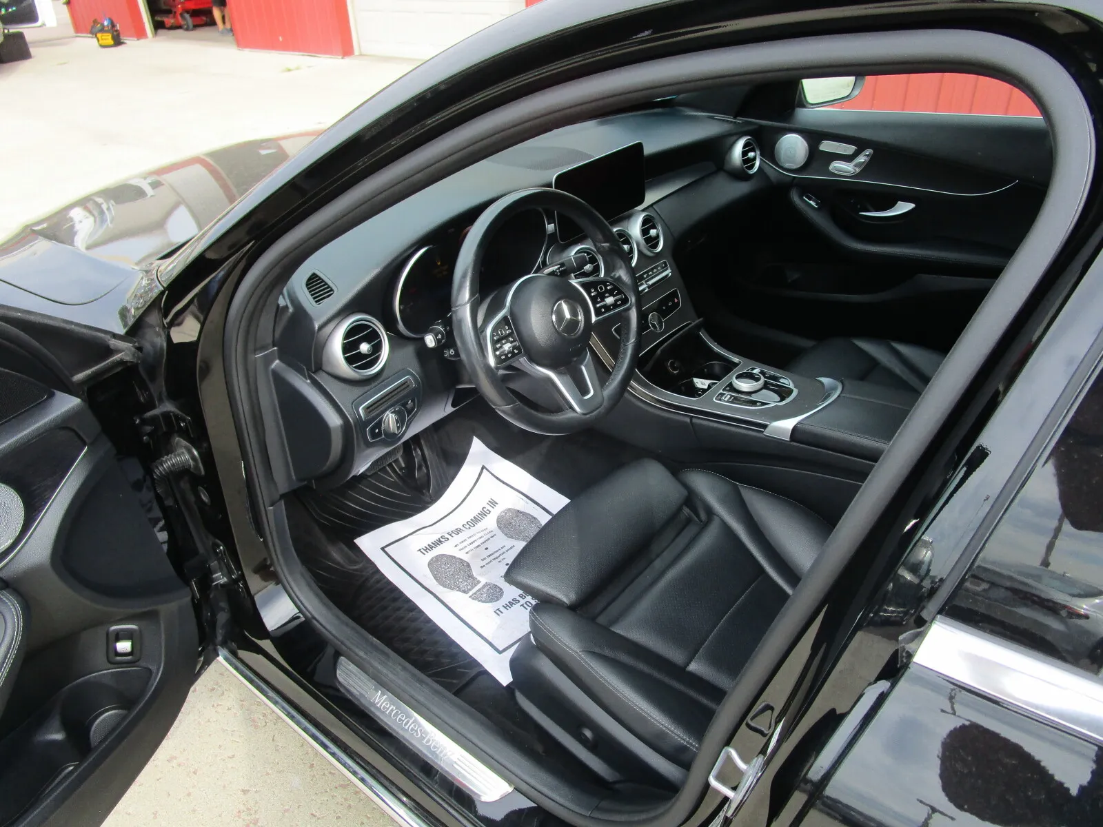 Mercedes-Benz C-Class photo 15