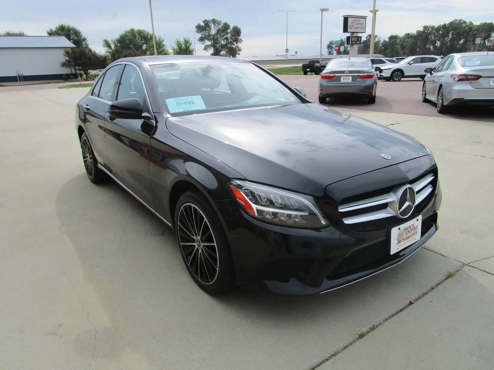 Mercedes-Benz C-Class photo 9
