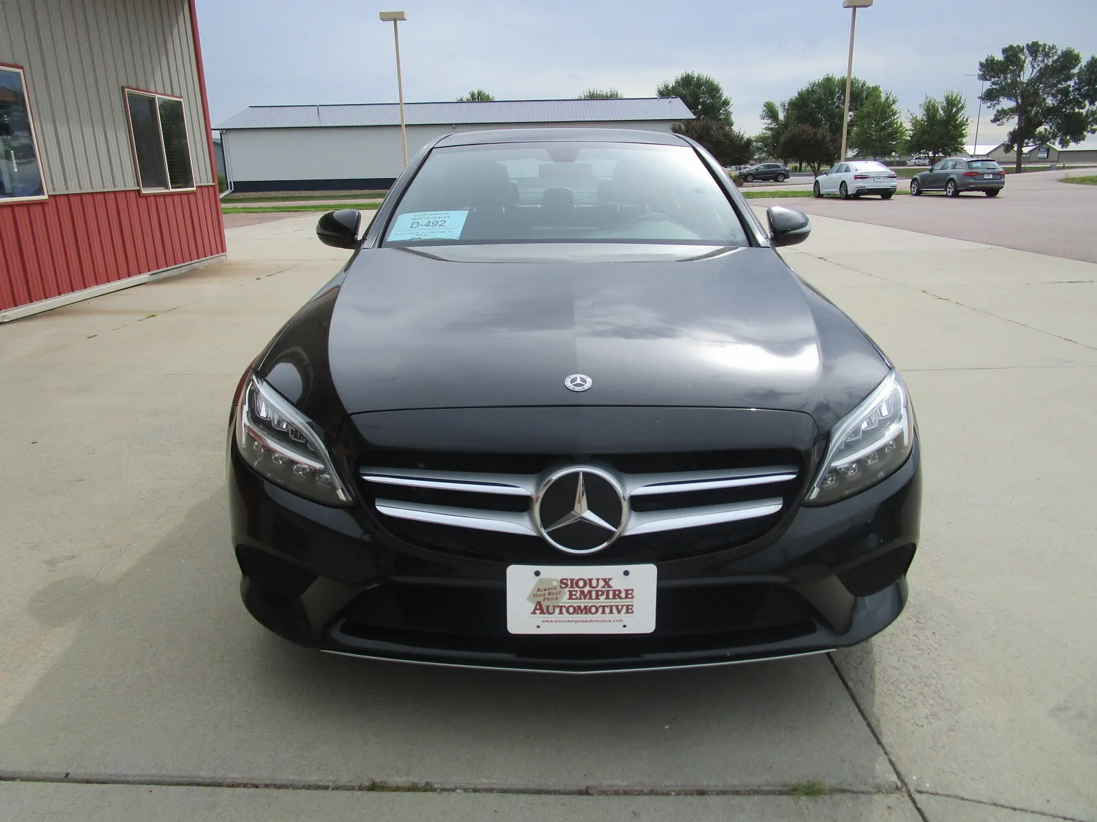Mercedes-Benz C-Class photo 2