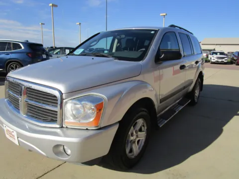 More photos of 2006 DODGE Durango SLT at Sioux Empire Automotive, SD