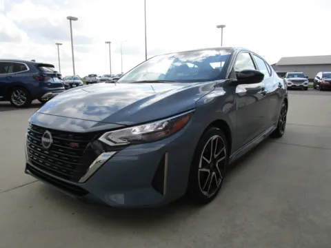 More photos of 2024 NISSAN/DATSUN SENTRA SR at Sioux Empire Automotive, SD