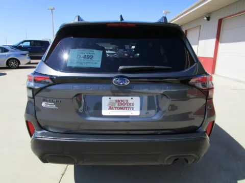 More photos of 2025 SUBARU Forester Premium at Sioux Empire Automotive, SD