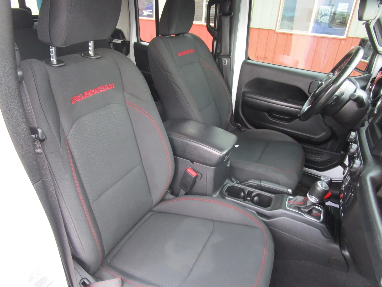 Jeep Gladiator photo 17