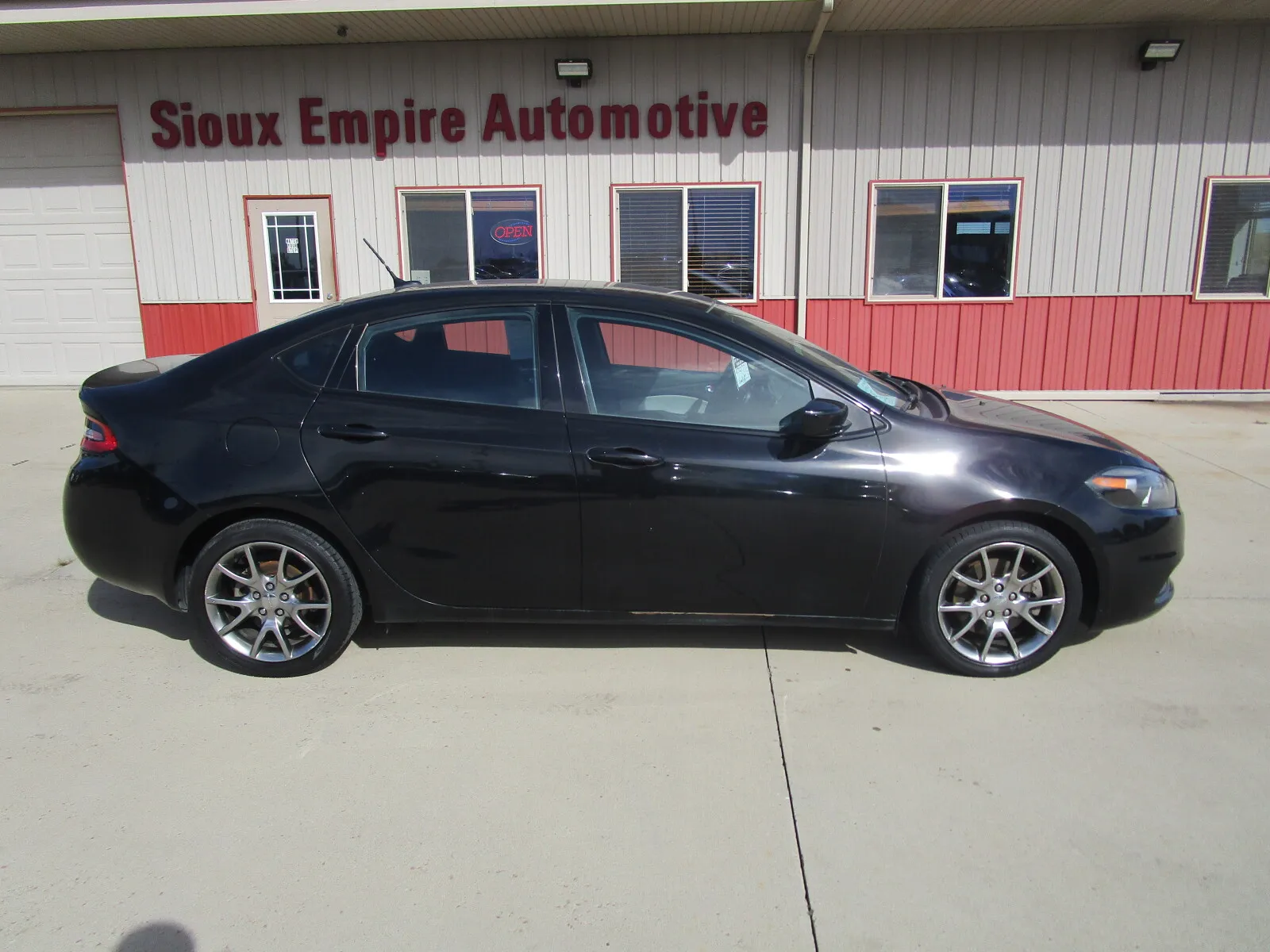 Dodge Dart photo 8