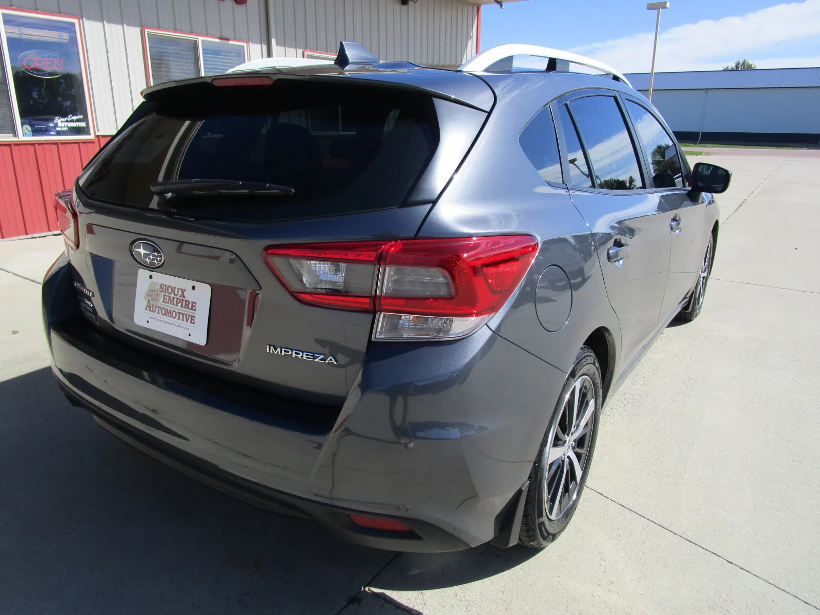 Subaru Impreza photo 9