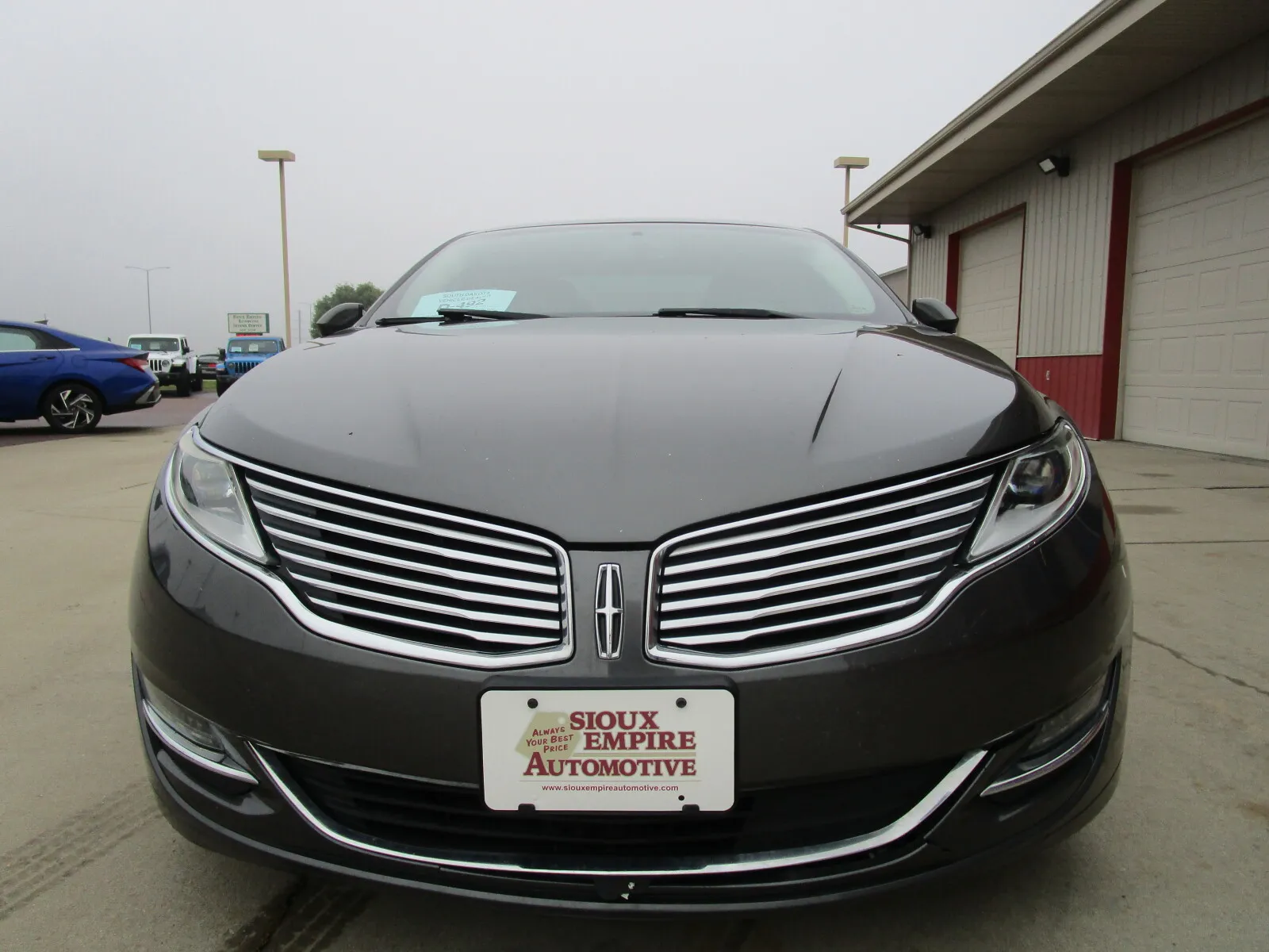 Lincoln MKZ photo 4