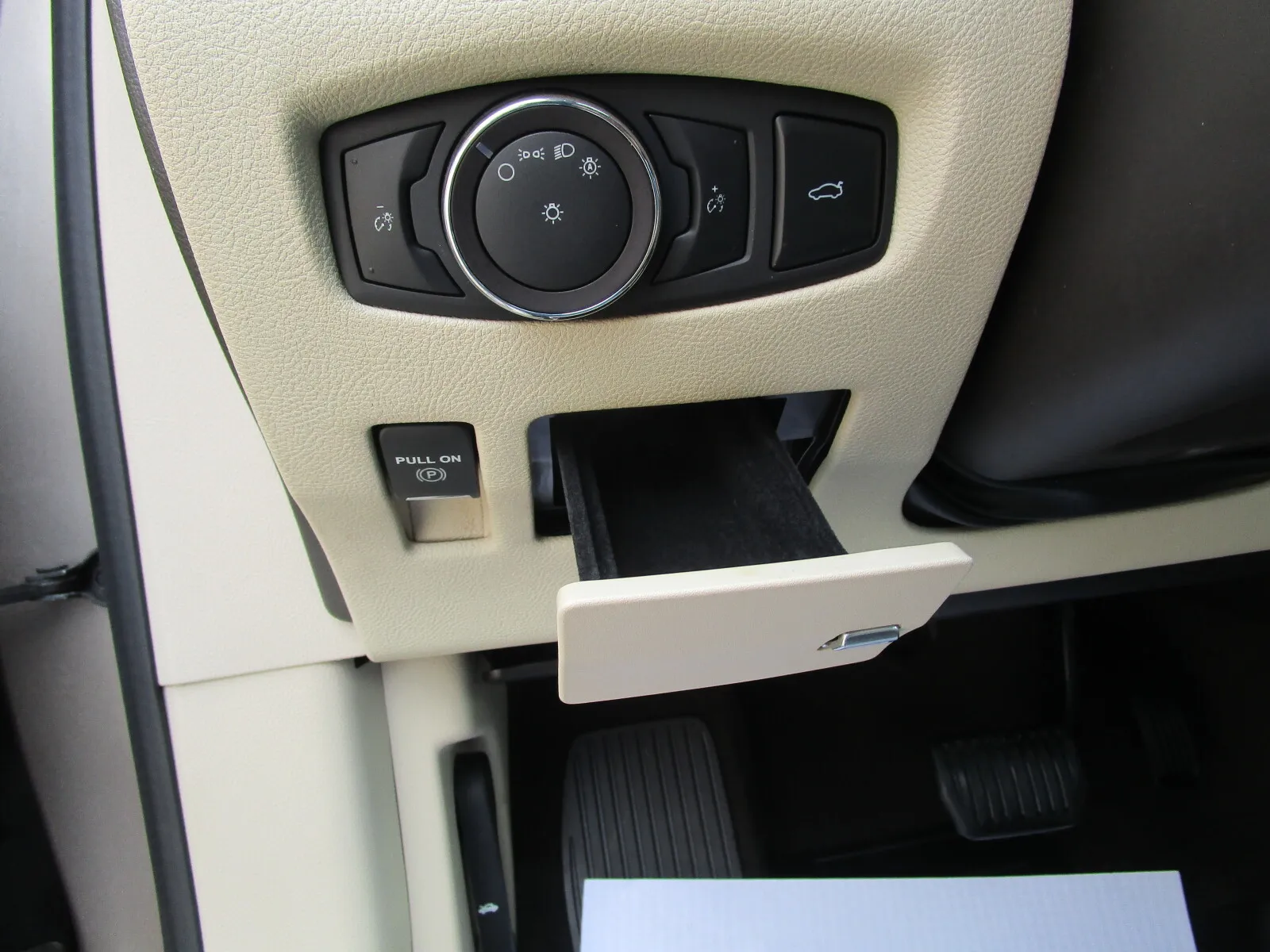 Lincoln Continental photo 13