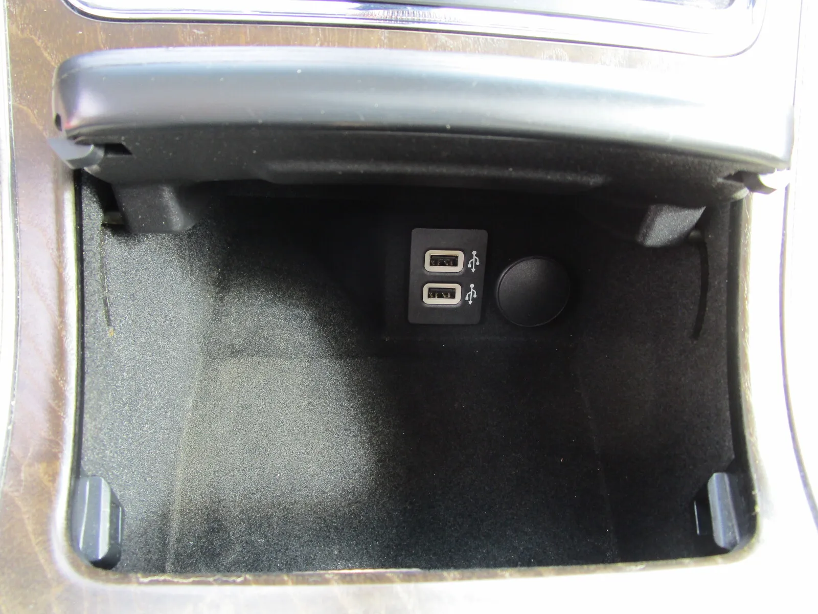 Lincoln Continental photo 17