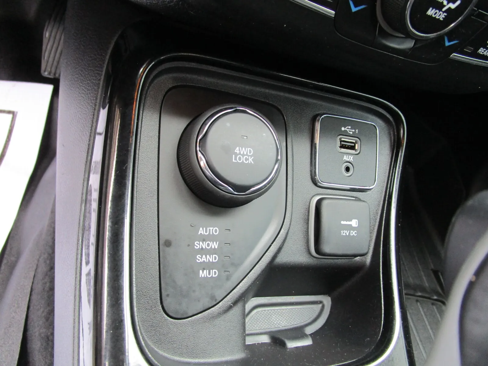 Jeep Compass photo 18
