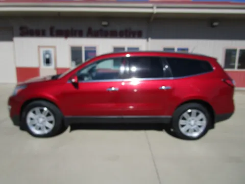 More photos of 2013 CHEVROLET Traverse LT at Sioux Empire Automotive, SD