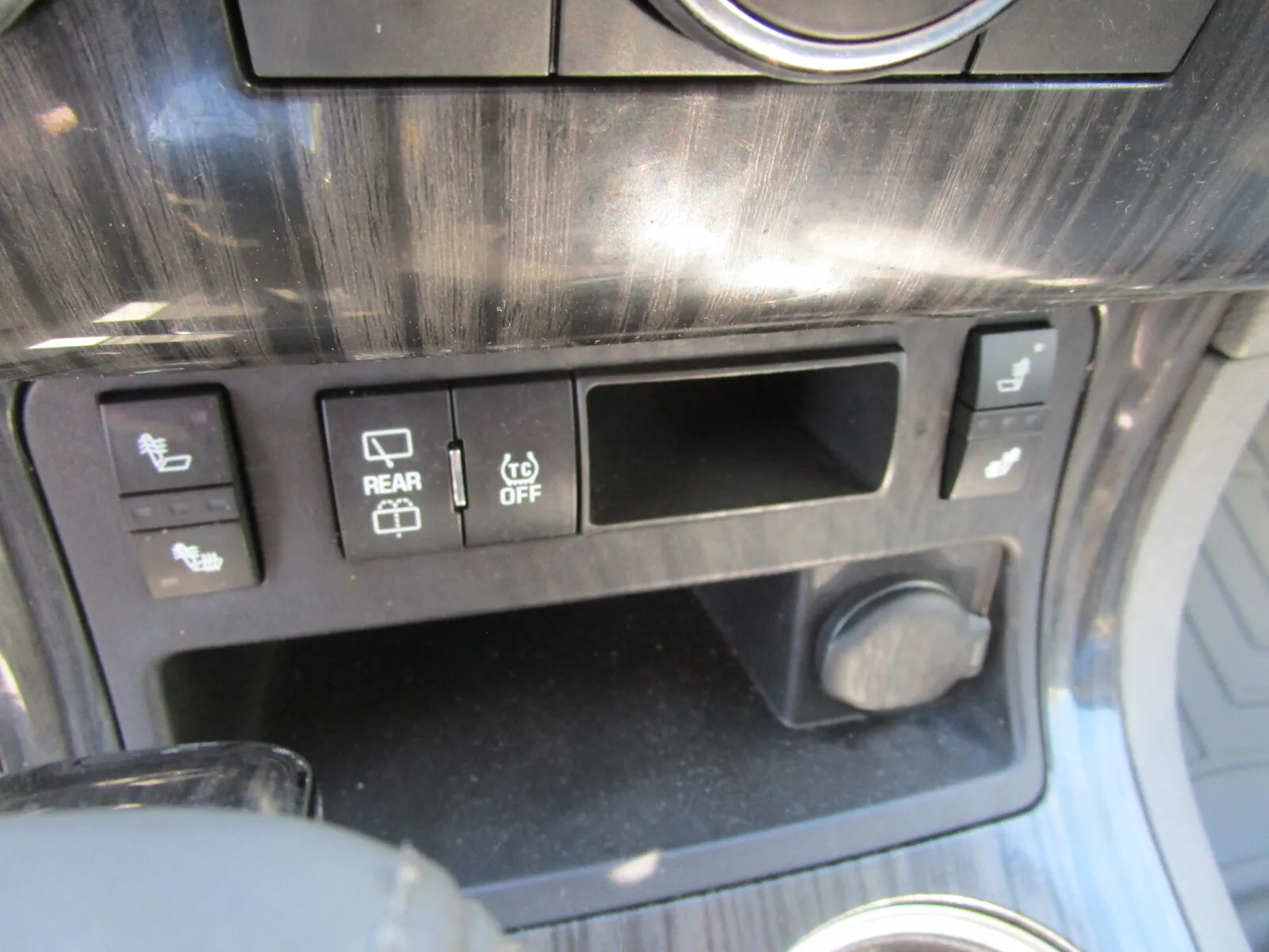 Chevrolet Traverse photo 16