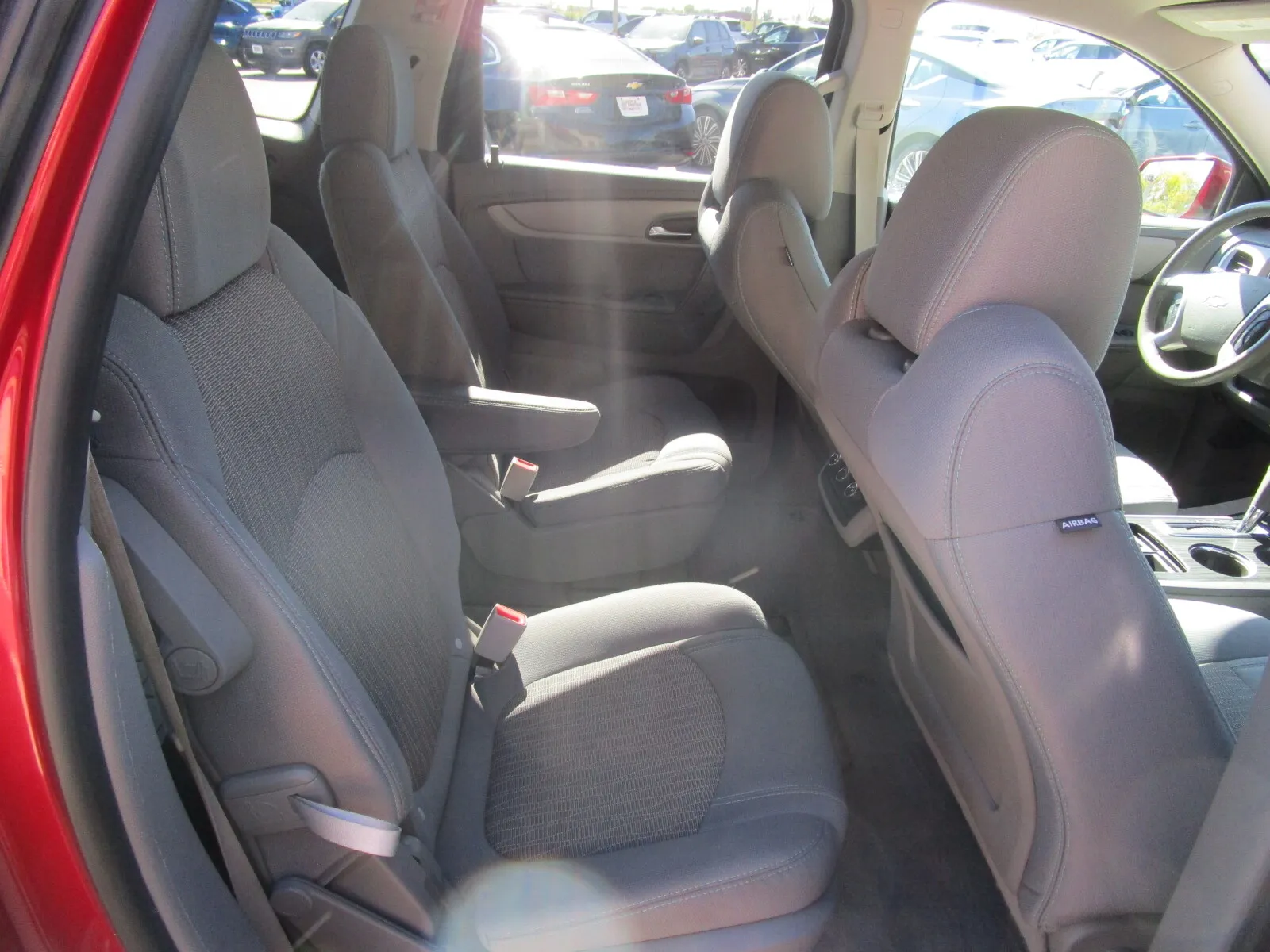 Chevrolet Traverse photo 21