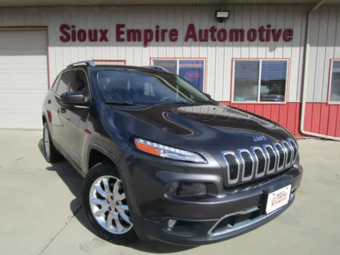 Gray 2016 JEEP CHEROKEE Limited for sale in Tea, SD