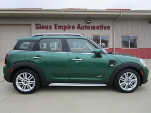 Photos of 2022 MINI Cooper Countryman for sale in Tea, SD at Sioux Empire Automotive