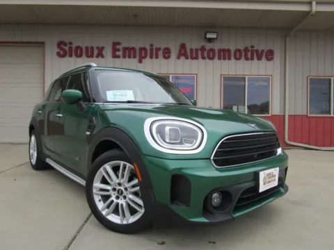 Green 2022 MINI Cooper Countryman for sale in Tea, SD