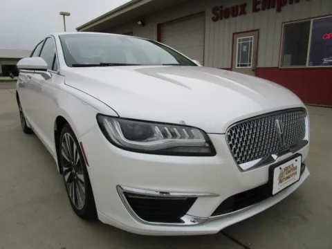 Another view of 2017 LINCOLN MKZ Reserve for sale in Tea, SD at Sioux Empire Automotive