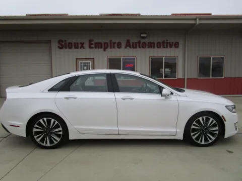 Photos of 2017 LINCOLN MKZ Reserve for sale in Tea, SD at Sioux Empire Automotive