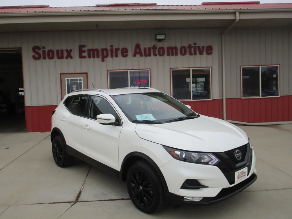 Used 2022 NISSAN/DATSUN Rogue Sport SV for sale in Tea, SD