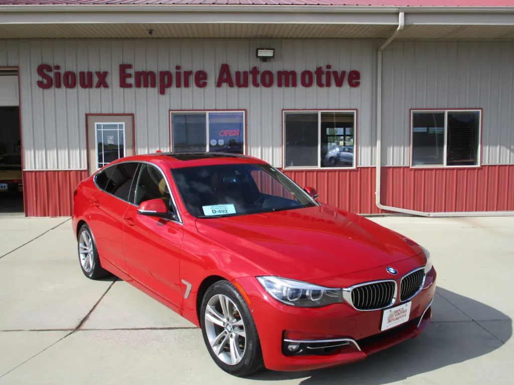 2017 BMW 3 series 330xi Gran for sale in Tea, SD