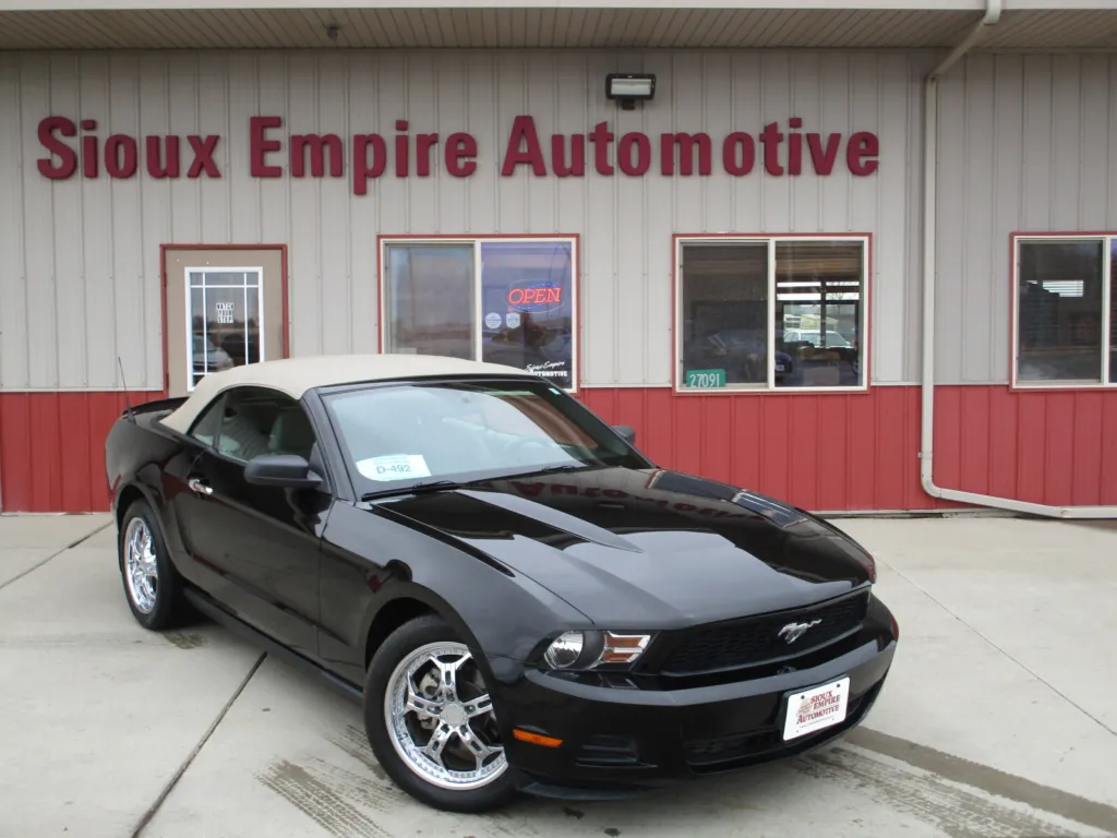 2010 FORD Mustang for sale in Tea, SD