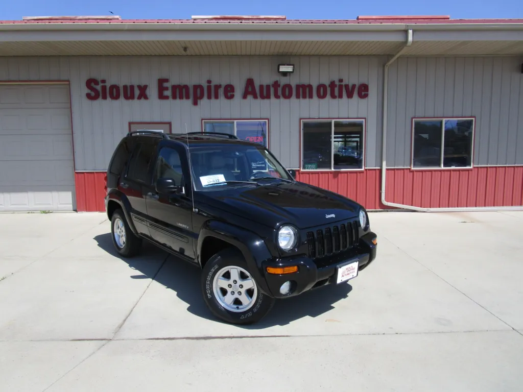 Used 2004 JEEP Liberty for sale in Tea, SD at Sioux Empire