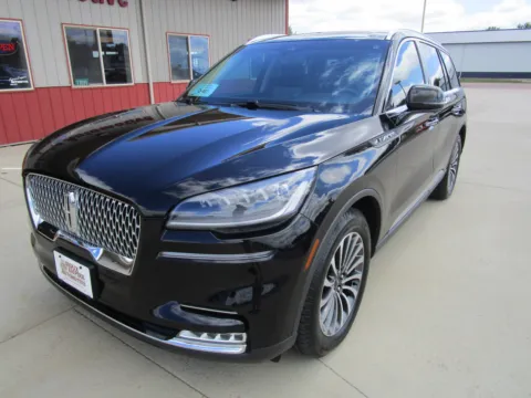 Another view of 2021 LINCOLN Aviator Reserve for sale in Tea, SD at Sioux Empire Automotive