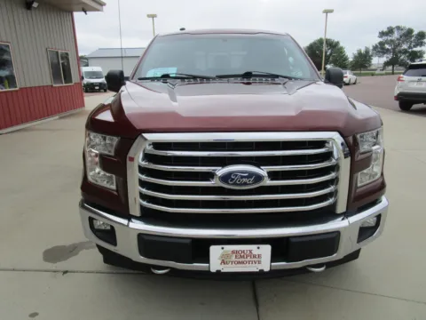 More photos of 2017 FORD F-150 CREWCAB XLT at Sioux Empire Automotive, SD