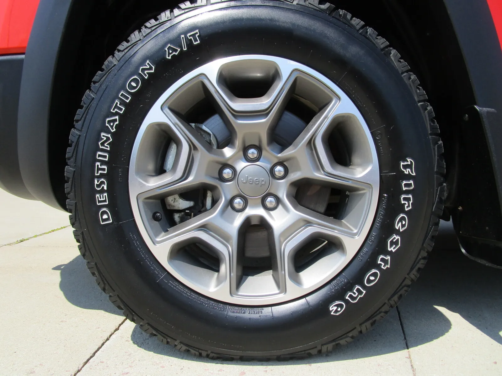 2021 Jeep Cherokee Trailhawk - Photo 23