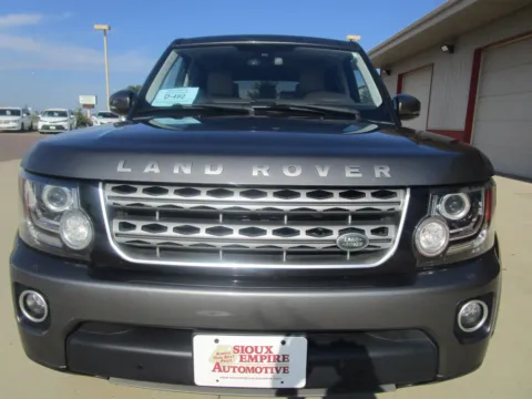 More photos of 2014 LAND ROVER LR4 HSE at Sioux Empire Automotive, SD