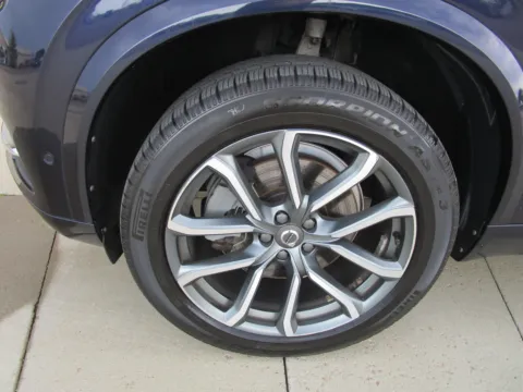 Another view of 2017 VOLVO XC90 T6 for sale in Tea, SD at Sioux Empire Automotive