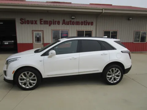 Photos of 2020 CADILLAC XT5 Sport for sale in Tea, SD at Sioux Empire Automotive