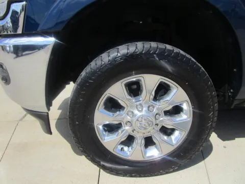 More photos of 2022 RAM Ram 2500 Limited at Sioux Empire Automotive, SD