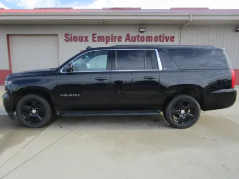 Photos of 2019 CHEVROLET Suburban 1500 LT for sale in Tea, SD at Sioux Empire Automotive