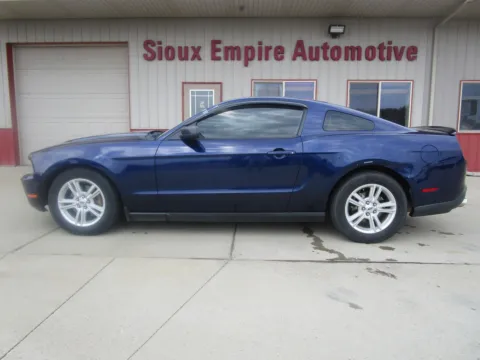 Photos of 2012 FORD Mustang for sale in Tea, SD at Sioux Empire Automotive