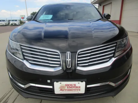 More photos of 2016 LINCOLN MKX Reserve at Sioux Empire Automotive, SD