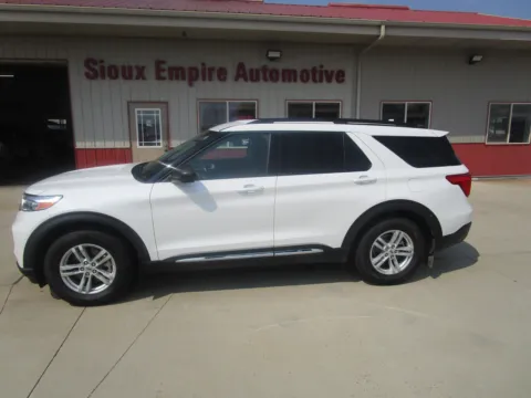 Photos of 2021 FORD EXPLORER XLT for sale in Tea, SD at Sioux Empire Automotive