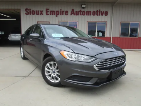 Gray 2017 FORD Fusion S for sale in Tea, SD