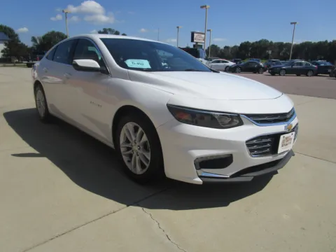 More photos of 2016 CHEVROLET Malibu LT at Sioux Empire Automotive, SD
