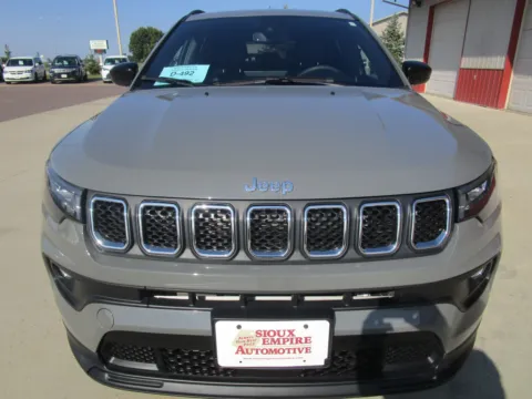 More photos of 2023 JEEP COMPASS Latitude L at Sioux Empire Automotive, SD