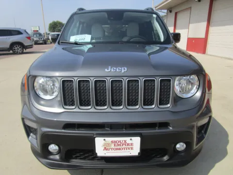 More photos of 2022 JEEP RENEGADE Limited at Sioux Empire Automotive, SD