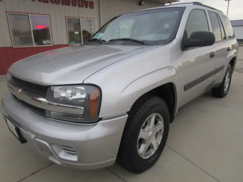 Another view of 2005 CHEVROLET TRAILBLAZER LS for sale in Tea, SD at Sioux Empire Automotive