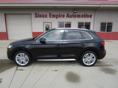 Photos of 2019 AUDI Q5 Premium Pl for sale in Tea, SD at Sioux Empire Automotive