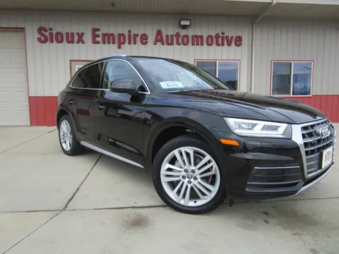 Black 2019 AUDI Q5 Premium Pl for sale in Tea, SD