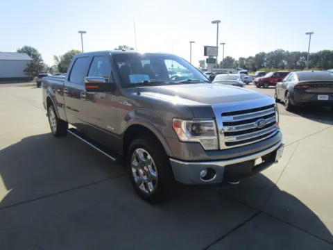 More photos of 2013 FORD F-150 LARIAT at Sioux Empire Automotive, SD
