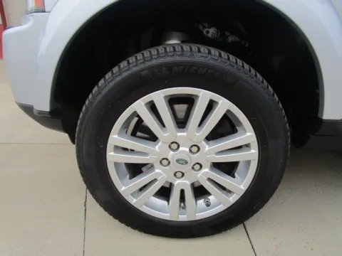 Another view of 2011 LAND ROVER LR4 HSE Luxury for sale in Tea, SD at Sioux Empire Automotive