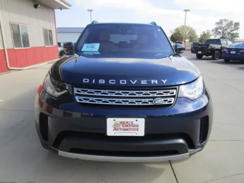 More photos of 2019 LAND ROVER Discovery HSE Luxury at Sioux Empire Automotive, SD
