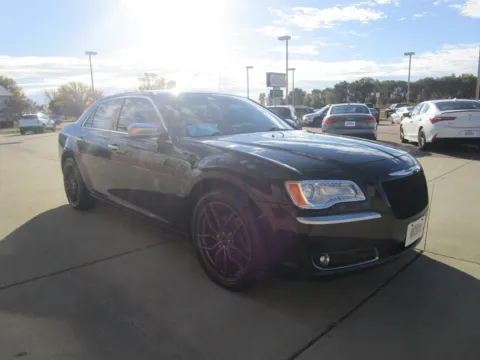 More photos of 2014 CHRYSLER 300 C at Sioux Empire Automotive, SD