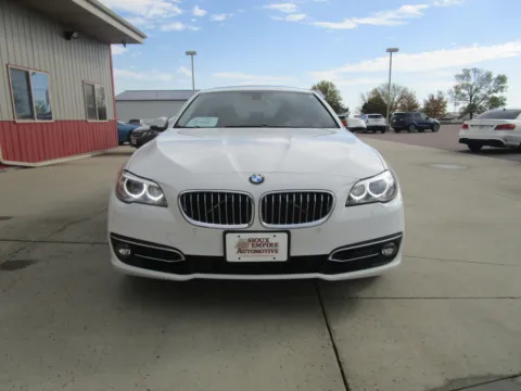 More photos of 2016 BMW 5 series 535xi at Sioux Empire Automotive, SD