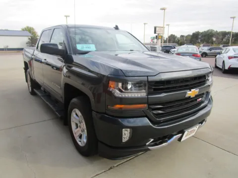 More photos of 2017 CHEVROLET Silverado 1500 LT at Sioux Empire Automotive, SD
