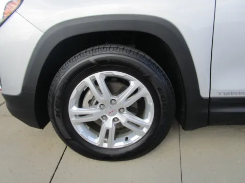 Another view of 2018 GMC LIGHT DUTY TERRAIN SLE for sale in Tea, SD at Sioux Empire Automotive